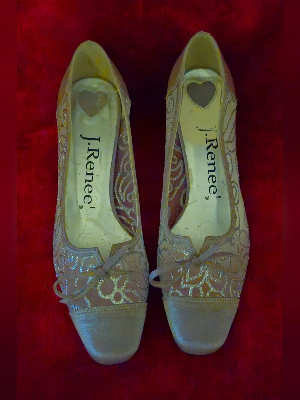 J.Renee Silver Glitter Mesh Low Heels  with Bow - Size 6.5